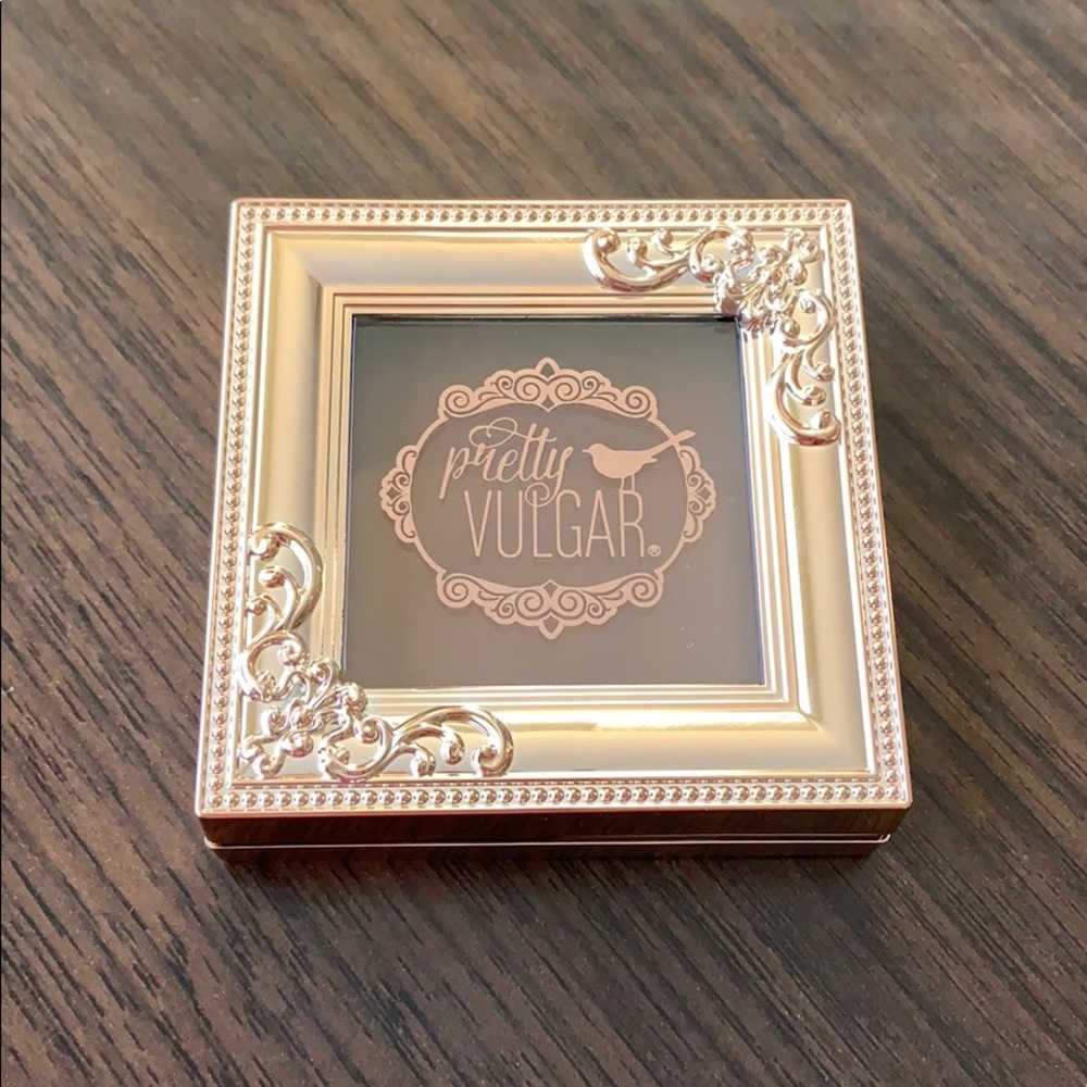Pretty Vulgar Bronzer